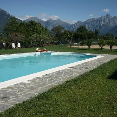 Montemezzo Apartment Colico